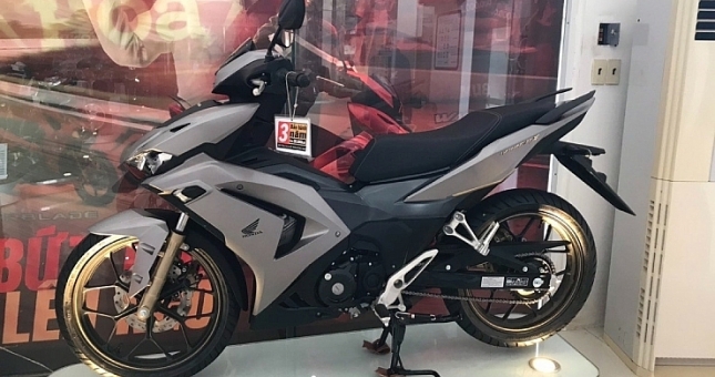 Honda Winner X giảm giá “sốc” tới 20 triệu đồng khiến fan Exciter 'lo sốt vó'