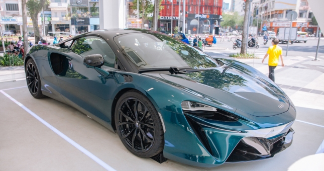 Siêu xe hybrid McLaren Artura ra mắt tại Việt Nam, giá từ 14,69 tỷ đồng