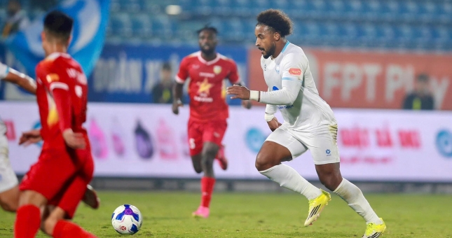 Trực tiếp bóng đá Hà Tĩnh 0-0 Nam Định: Var lên tiếng