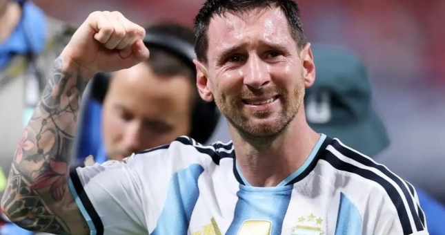 Messi tuyên bố 'Điệu Tango cuối cùng', cả Argentina nín thở
