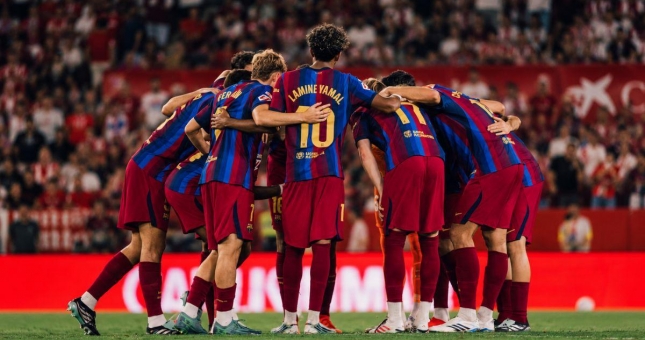 Hàng thủ Barca báo động đỏ sau chấn thương của trung vệ tháp