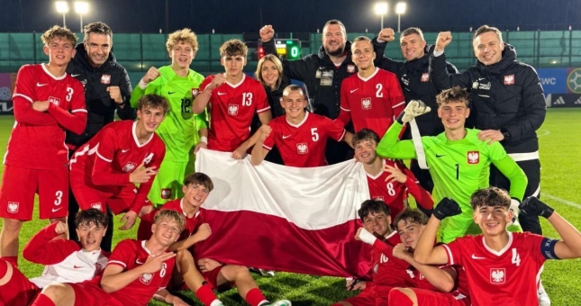 Đội tuyển châu Âu thắng 20-0 tại World Cup, cứ hai phút lại ghi một bàn