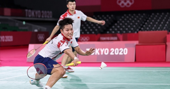 Cặp đôi đương kim vô địch Olympic thông báo rút lui khỏi WC