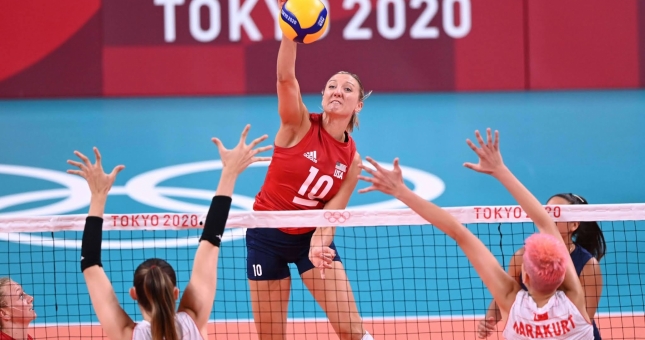 Jordan Larson - Nhà vô địch Olympic xuất sắc trong vai trò lãnh đạo