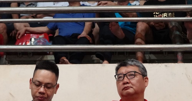 Cựu HLV đội tuyển bóng chuyền nam quốc gia khó sang Việt Nam làm việc