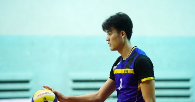 Chiêm ngưỡng dàn Hotboy đốn tim fan hâm mộ nữ tại giải bóng chuyền VĐQG 2021