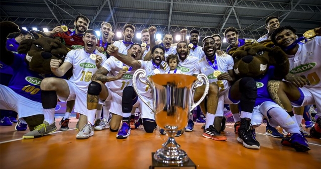 Đội bóng Brazil lên ngôi vô địch tại giải bóng chuyền các CLB nam thế giới