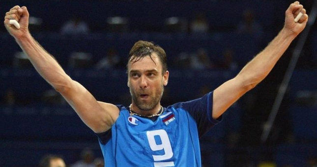 Cựu đội trưởng đội tuyển bóng chuyền quốc gia Nga qua đời ở tuổi 52