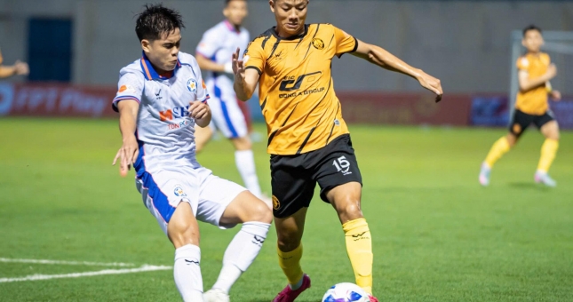 Trực tiếp Thanh Hóa 0-0 Hà Tĩnh: Nỗ lực đôi công