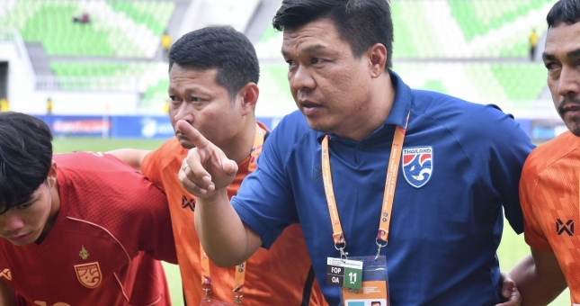 HLV U19 Thái Lan nói thẳng về cơ hội vô địch sau khi vào chung kết