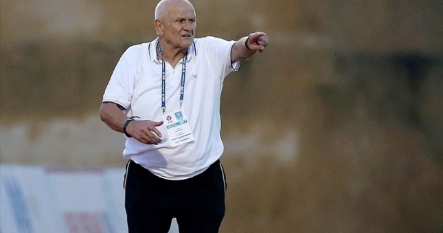 HLV từng vô địch C1 bị VFF phạt tiền vì 'lý do không ai ngờ'