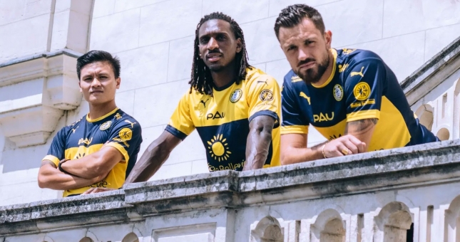 HLV Pau FC nhắc đích danh 2 tân binh sau trận thua 0-4 trước Guingamp