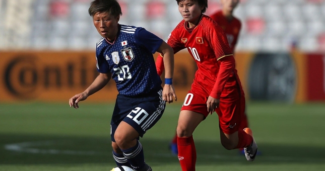 Trực tiếp bóng đá nữ Việt Nam 0-0 nữ Nhật Bản: Thận trọng