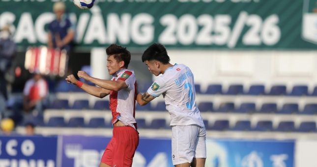 Vòng 14 giải hạng Nhất: Nhóm đầu biến động