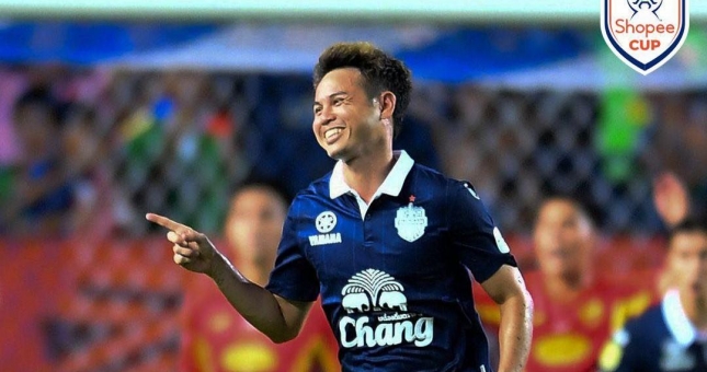 Trực tiếp Buriram United 2-1 Selangor FC: Theeraton tỏa sáng