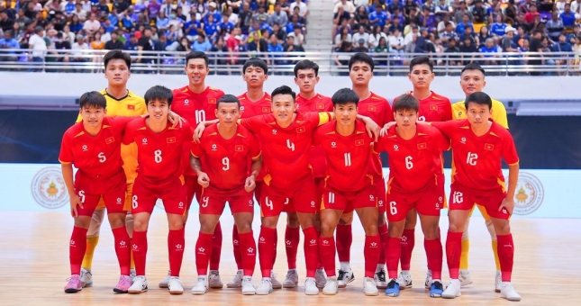 CHÍNH THỨC: Việt Nam tăng 2 bậc trên BXH FIFA, vẫn sau Indonesia lẫn Thái Lan