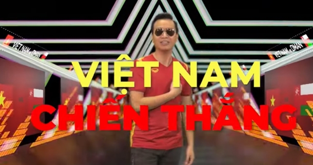 VIDEO: BLV Tạ Biên Cương 'rap cực chất' cổ vũ ĐT Việt Nam