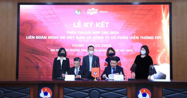 VFF và FPT Telecom hợp tác đảm bảo tương lai cho các cầu thủ ĐT nữ Việt Nam