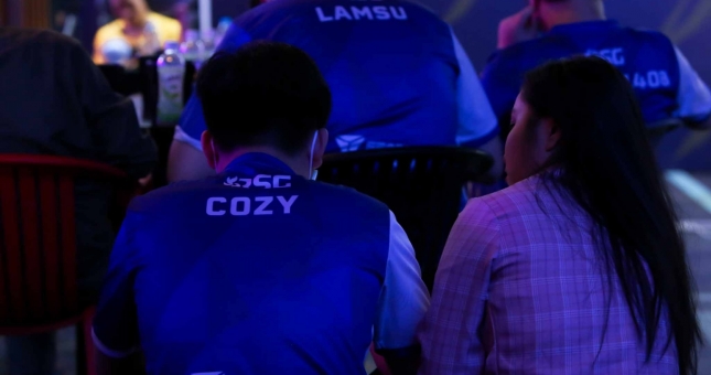 Những 'hậu phương vững chắc' của các tuyển thủ tại Icon Series SEA Mùa Hè 2021