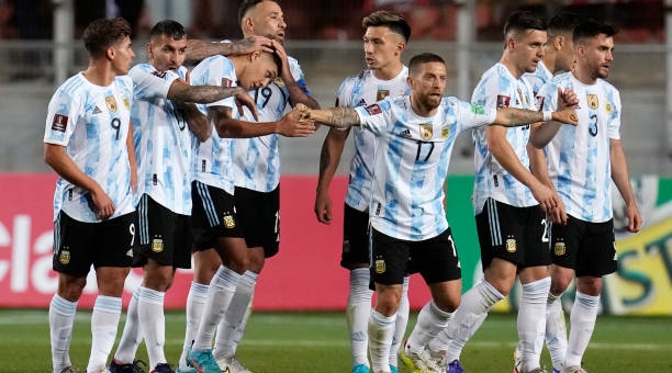Sao Argentina tiết lộ sự cố không ngờ, tố chủ nhà Chile ‘dùng chiêu trò bẩn’
