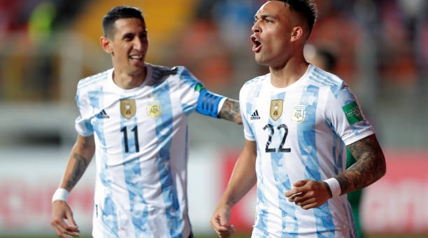 Ngôi sao lên tiếng, Argentina rời hiểm địa với 3 điểm trọn vẹn