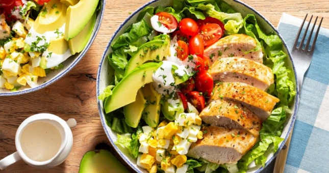 Gợi ý 7 công thức làm salad bơ giảm cân đơn giản hiệu quả nhất