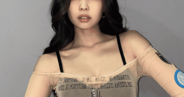 Jennie Blackpink chia sẻ bí quyết giữ gìn bờ vai 'kiệt tác'