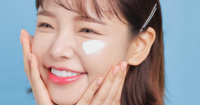 Review top 10 kem chống nắng Hàn Quốc được yêu thích nhất