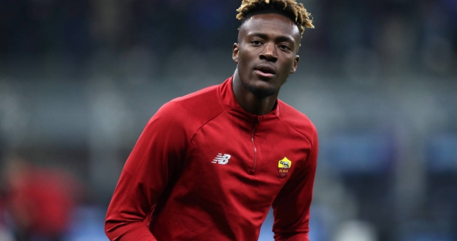 Chelsea quan tâm, tiểu 'drogba' đính chính tương lai