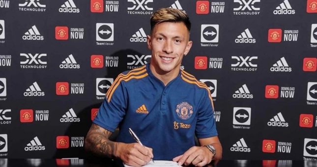 CHÍNH THỨC: Man Utd ra mắt 'siêu trung vệ' Argentina, sẵn sàng cho mùa giải mới