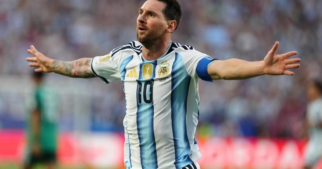 Đồng đội Argentina chỉ ra điều khiến Messi trở thành duy nhất