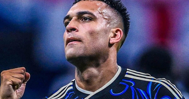 Argentina thắng Anh, giúp Inter Milan giữ kỷ lục khó tin ở World Cup