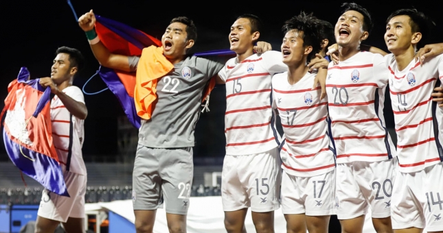 'Nhà vua tự xưng ĐNÁ' chốt danh sách, sử dụng 14/20 cầu thủ U20 dự SEA Games 31