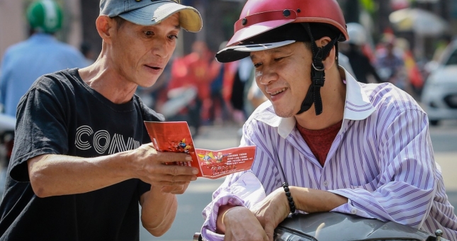 Sốc với giá vé “chợ đen” xem U23 Việt Nam tại SEA Games, gấp 8 lần giá gốc