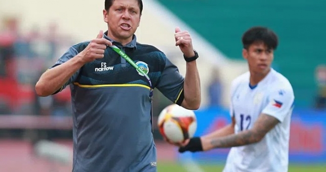 Thảm bại trận ra quân, HLV Timor Leste bị CĐV ĐNÁ mỉa mai vì từng xem nhẹ cả bảng đấu