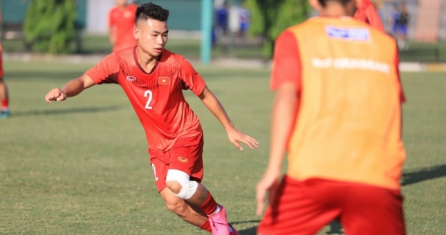 VIDEO: U20 Việt Nam thích thú với 'bài tập lạ' của HLV Đinh Thế Nam