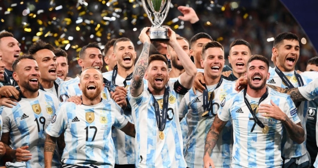 Messi độc diễn hủy diệt Italia giúp Argentina giành Siêu cúp Liên lục địa