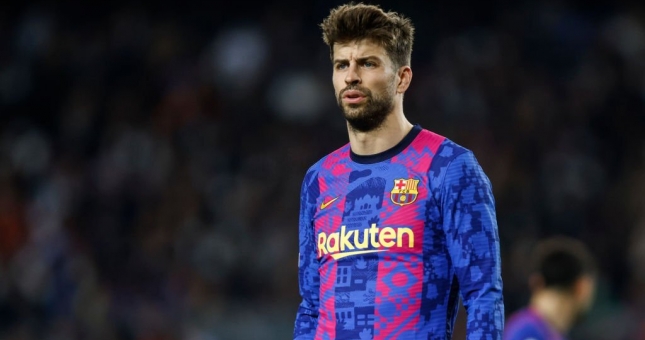 Barca mong Pique giải nghệ sớm để không phải trả nợ lương