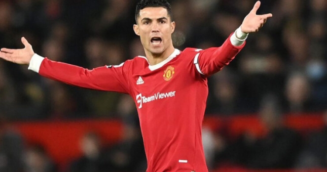 'MU chẳng mất mát gì dù Ronaldo ở lại hay ra đi'