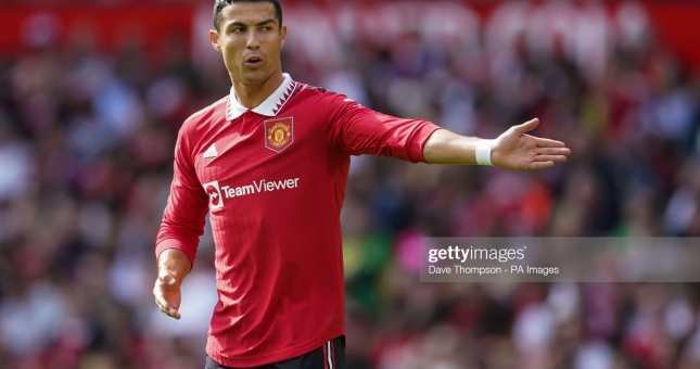 HLV kỳ cựu của bóng đá Anh lên tiếng bênh vực Ronaldo