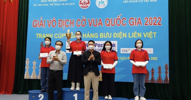 Tuấn Minh và Kim Phụng vô địch cờ tiêu chuẩn giải cờ vua quốc gia
