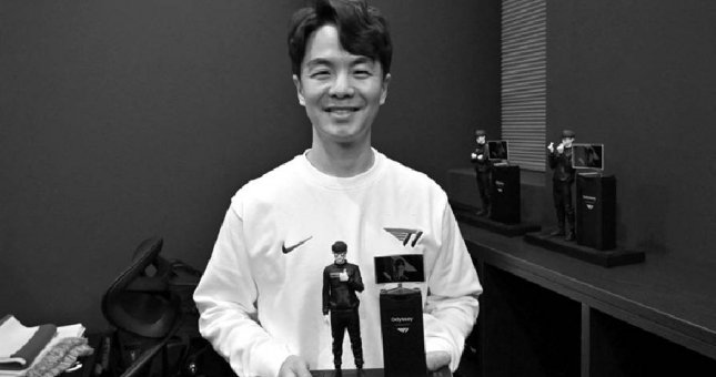 LMHT: Giám đốc điều hành của T1 qua đời vì bạo bệnh