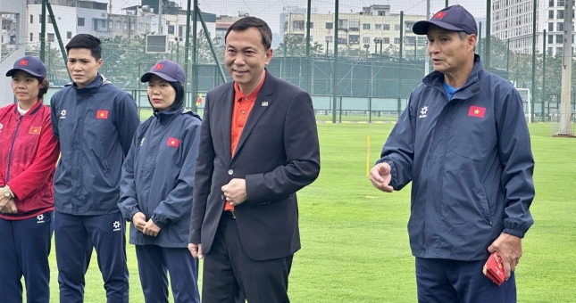 'ĐT nữ Việt Nam sẵn sàng hi sinh, quyết tâm làm mọi việc để đạt thành tích'