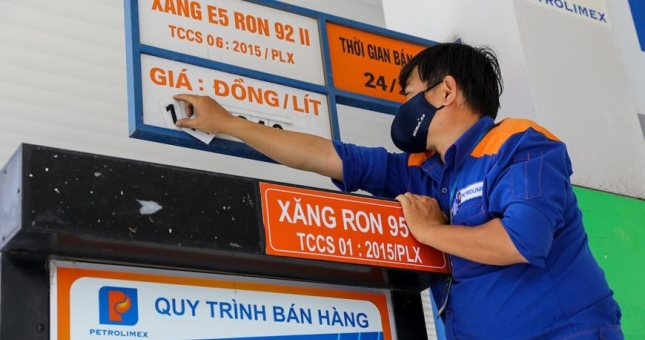 Giá xăng dầu hôm nay 22/5: Dầu thế giới giảm nhẹ
