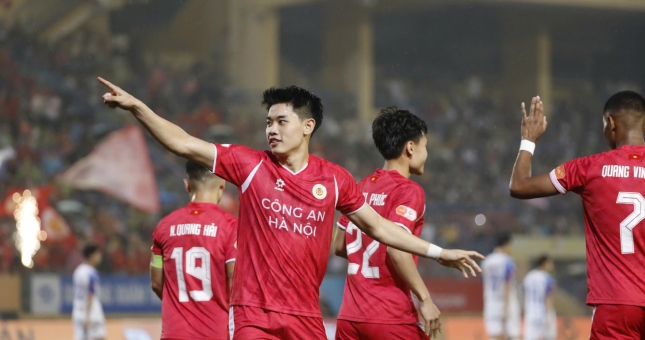 Vòng 20 V-League: Cuộc đua vô địch dần ngã ngũ