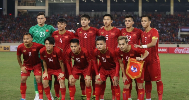 ĐT Việt Nam đã đến lúc thay đổi lối chơi?