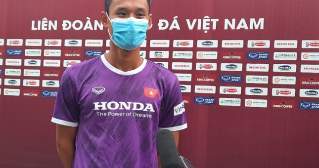 Tân binh của U22 Việt Nam không ngại cạnh tranh vị trí với đồng đội