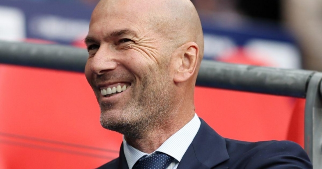 Không đến ĐT Pháp, Zidane được bến đỗ số 1 châu Âu chọn bổ nhiệm