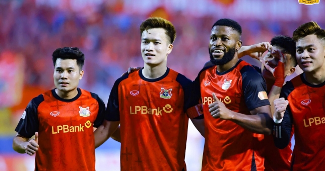 Trực tiếp bóng đá Ninh Bình 2-1 Hải Phòng: Rút ngắn tỷ số