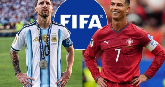 Ronaldo gây bão khi ngầm ủng hộ cáo buộc FIFA thiên vị Argentina